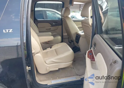 2013 Chevrolet Suburban 1500 Ltz z USA, uszkodzony, nr VIN 1GNSCKE08DR356810